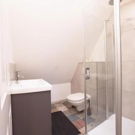 Reetdachhaus Der Familie Sommer Apartmán Scheggerott